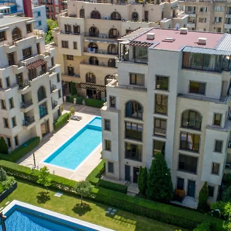 апарткомплекс амара студио 13 Slantschew brjag