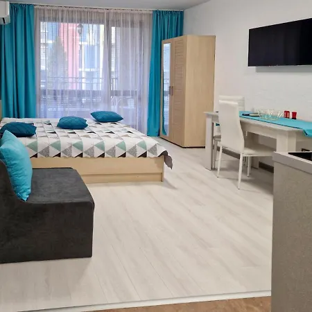 апарткомплекс амара студио 13 Apartment *