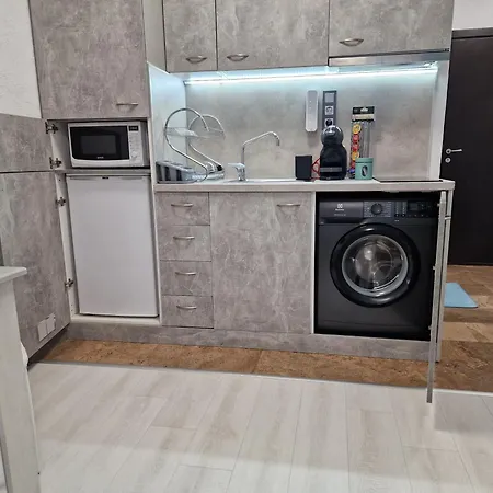 Apartman апарткомплекс амара студио 13 *